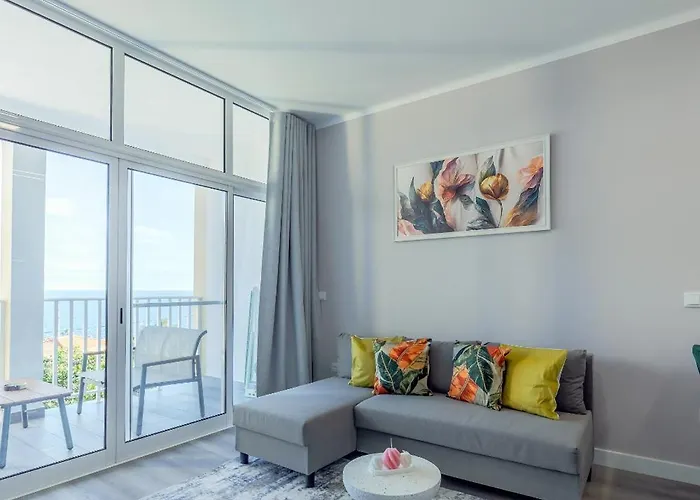 شقة Sea Breeze Iv *